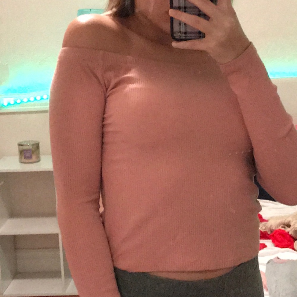Off the shoulder pink shirt